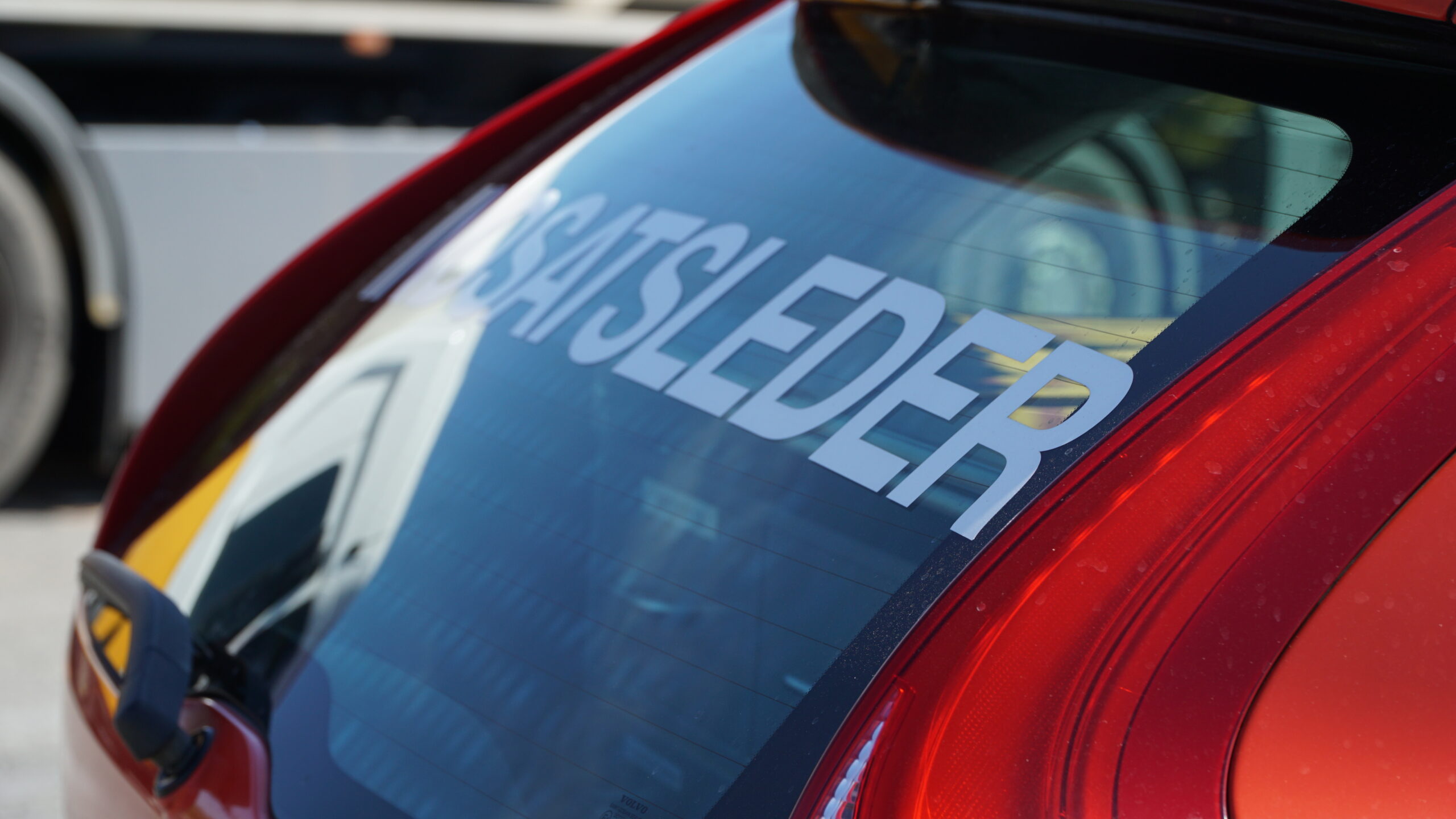 20-årig mand alvorligt kvæstet efter motorcykelulykke