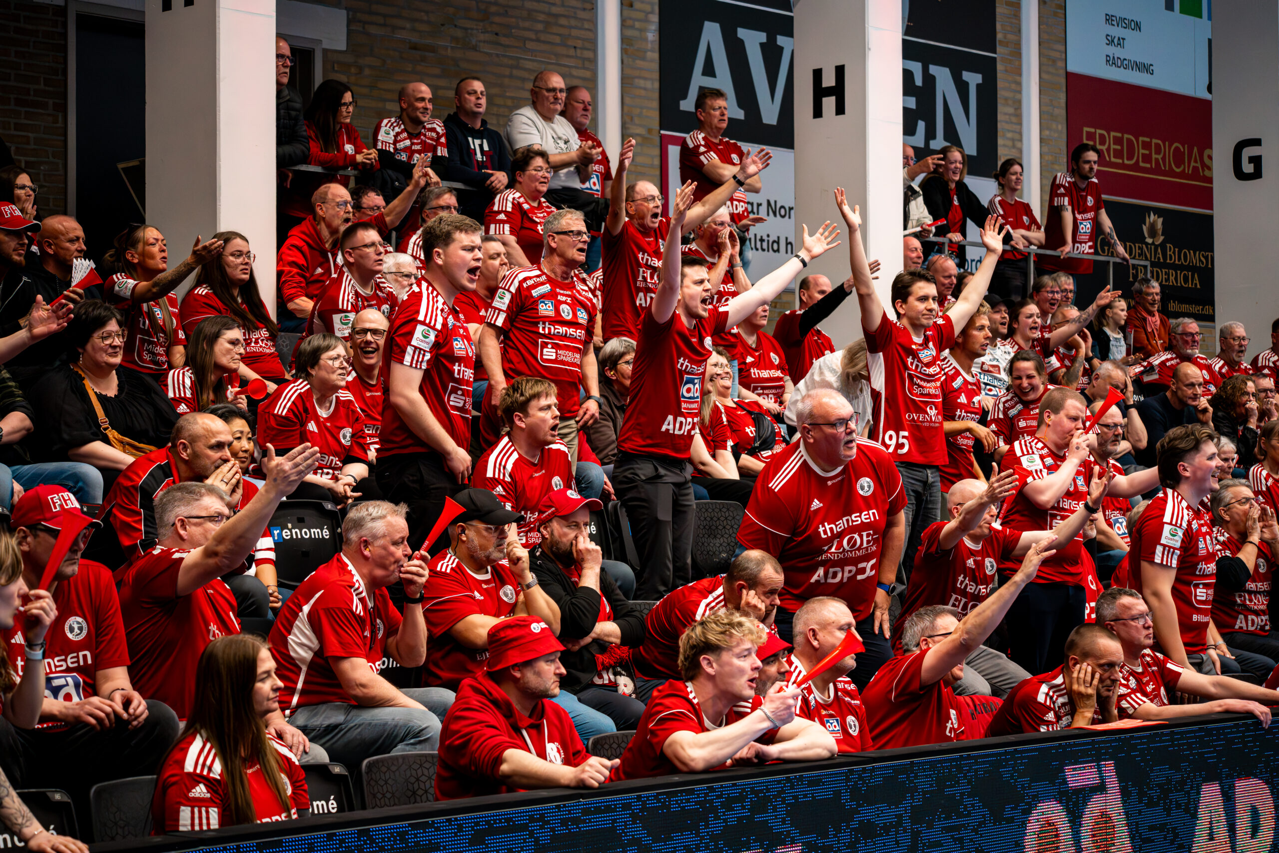 Flere fans får plads på lægterne når FHK udvider sæsonkortsalget