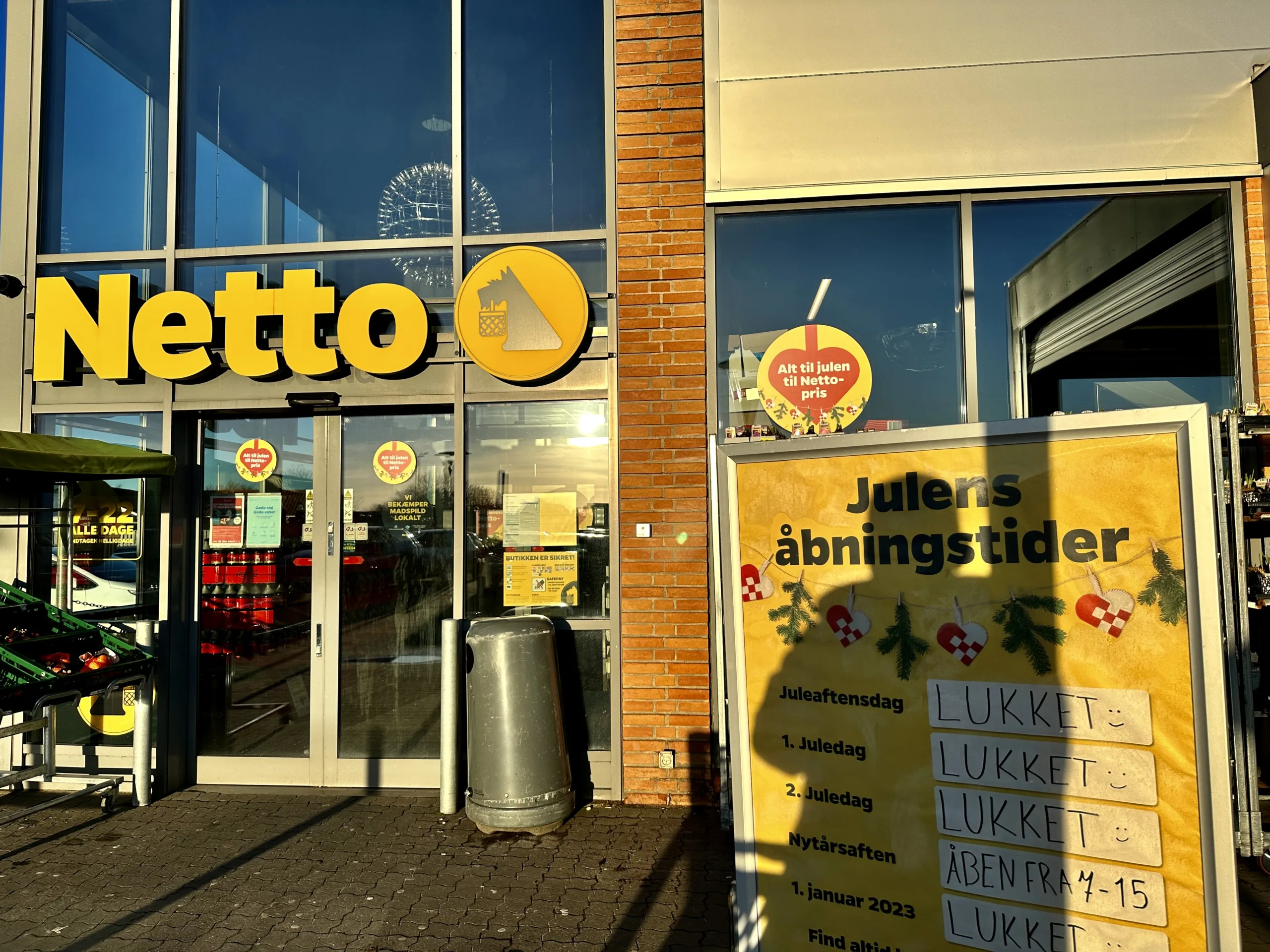 Butikstyverier slår dyster rekord: Snyd ved scan selv-kassen presser tilliden